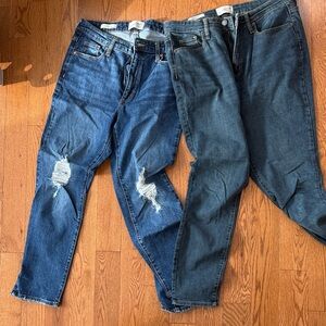 BUNDLE 2 for 1 High Rise Universal Thread Blue Jeans